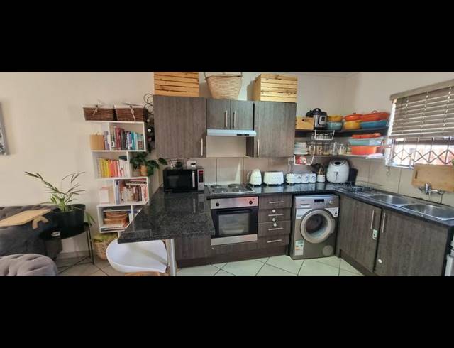 2 BEDROOM TOWNHOUSE FOR SALE IN THE REEDS
